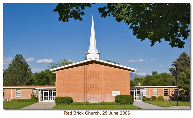 Mendon Red Brick Church in 2006