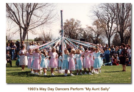 Mendon May Day Dancers perform My Aunt Sally