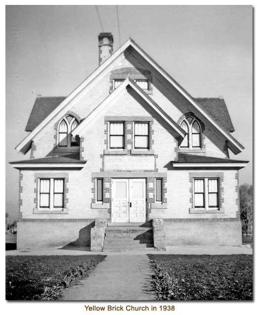 Mendon Yellow Brick Church in 1938